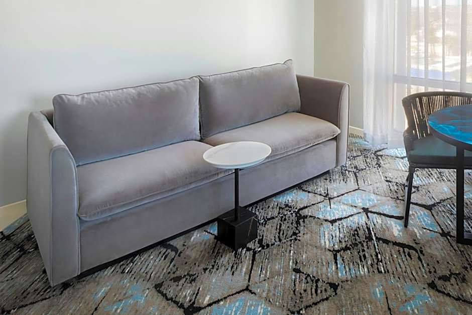 Renaissance Daytona Beach Oceanfront Hotel