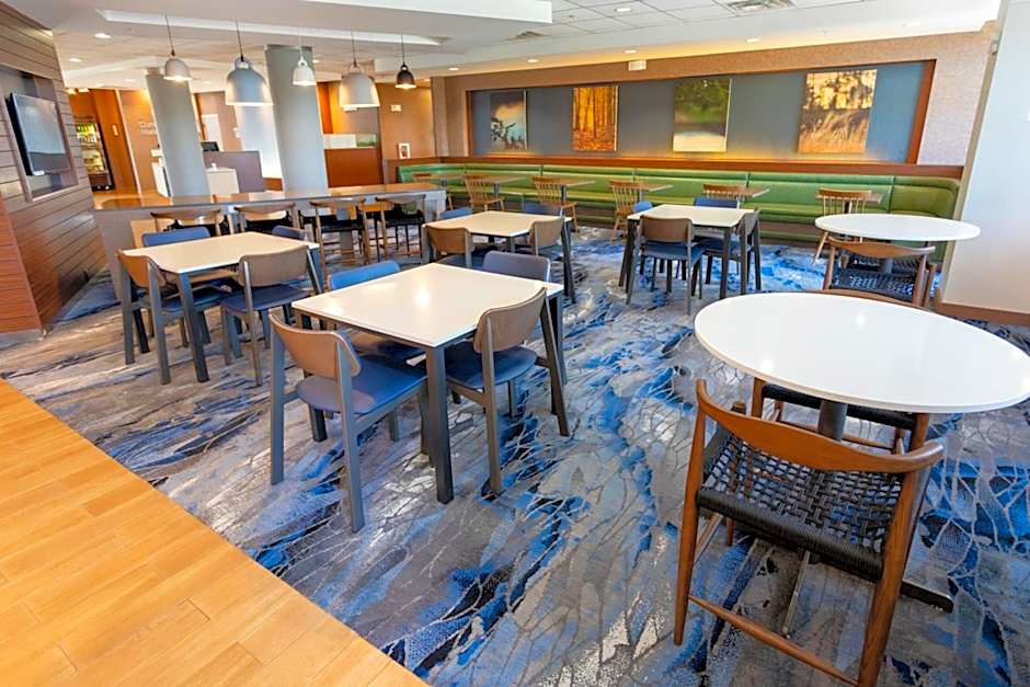 Fairfield Inn & Suites by Marriott Athens I-65