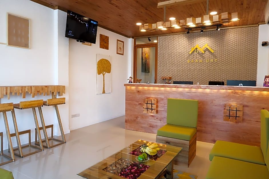 Baan URT Suratthani Airport Hotel