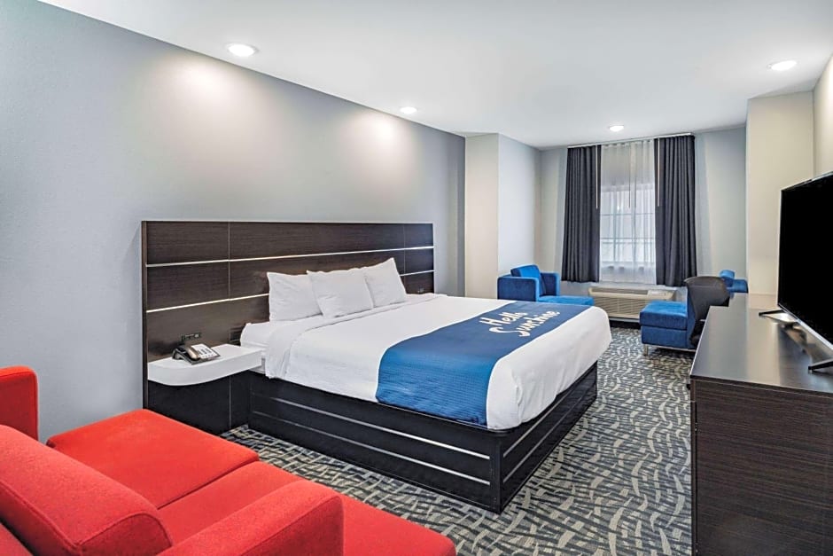 Days Inn & Suites by Wyndham Horn Lake/Memphis Graceland