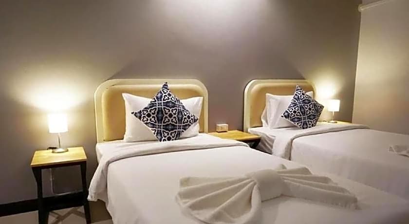 The Moon Night Ao Nang Hotel