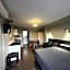 Central Court Motel