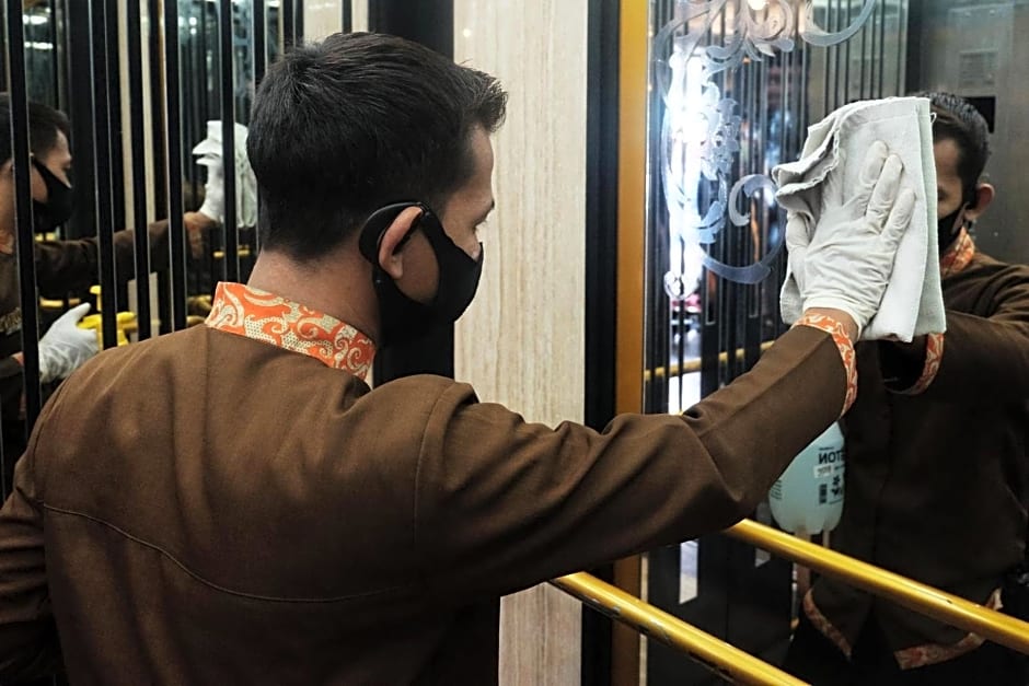 Pinewood Apartment by Vial