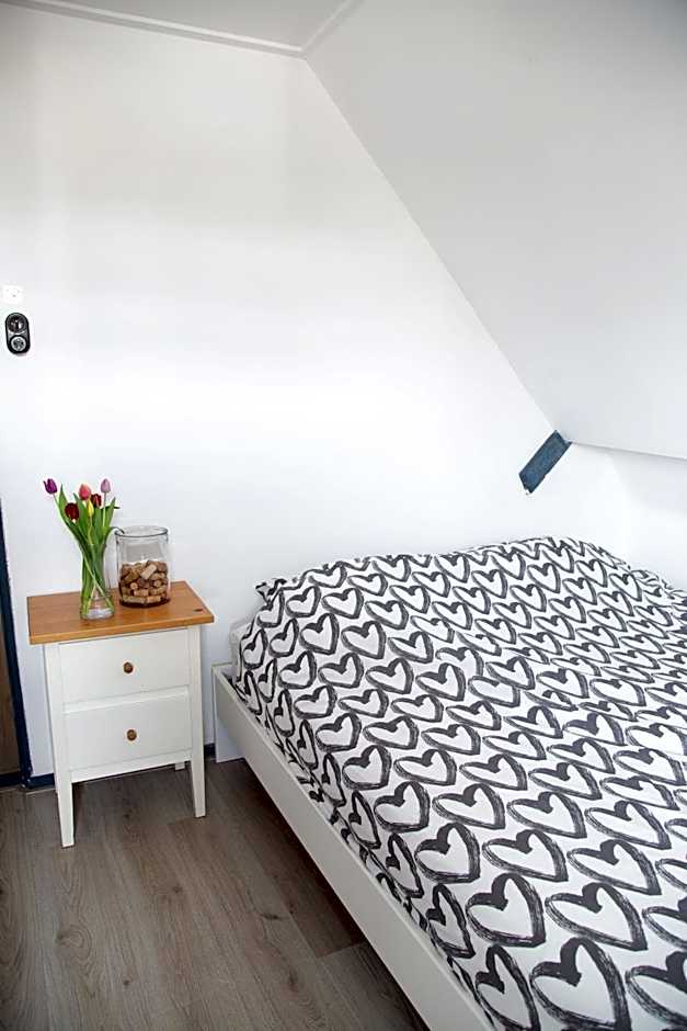 Bed and Wine Nonsolovino