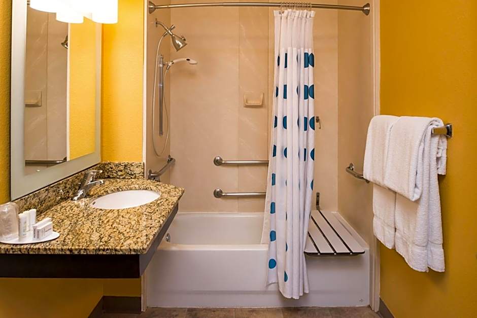 TownePlace Suites by Marriott Anaheim Maingate Near Angel Stadium