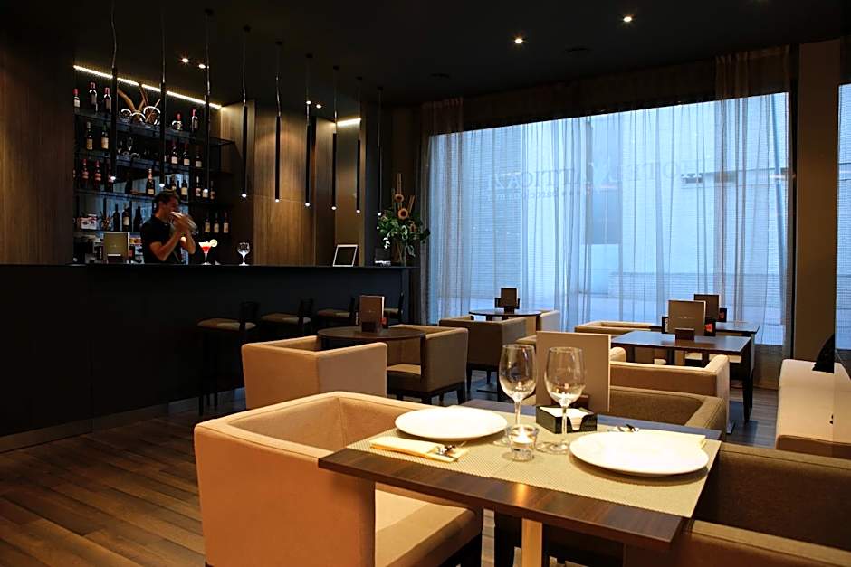 Attica 21 Barcelona Mar