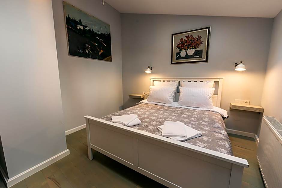 YellowBoot Aparthotel