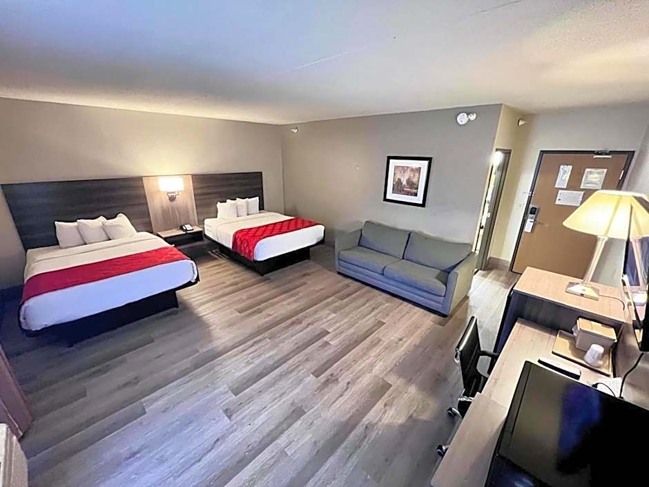 Ramada by Wyndham Platte City KCI Airport