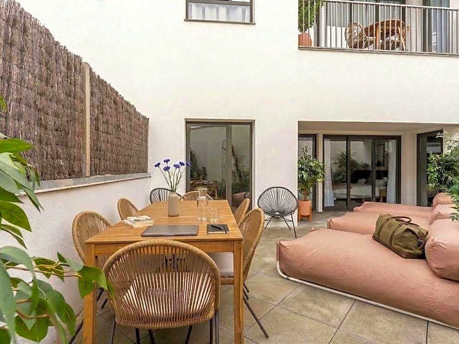 limehome Barcelona Rector Triadó