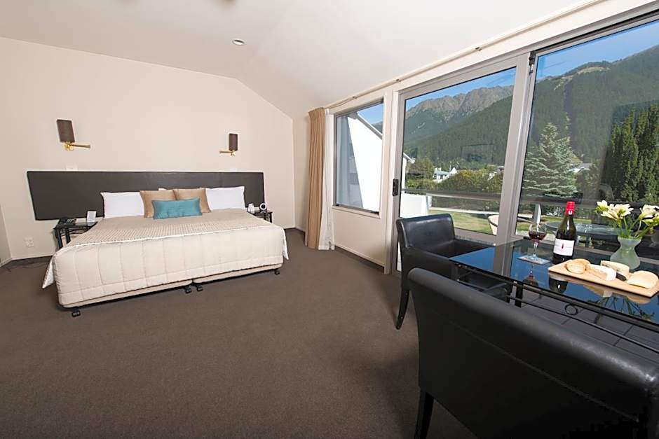 Hurley's of Queenstown