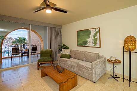 Master Suite Marina View