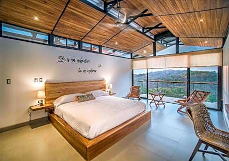 King Suite with Ocean View