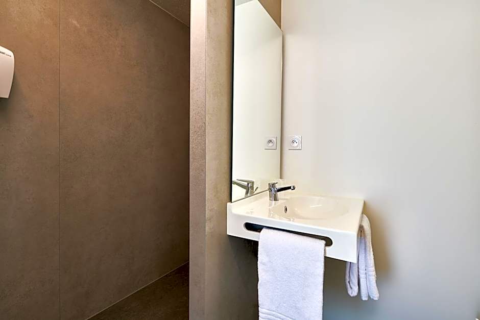 Première Classe La Roche Sur Yon - Mouilleron Le Captif