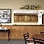 Super 8 by Wyndham Bowling Green