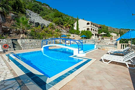 Dimitrios Apartments