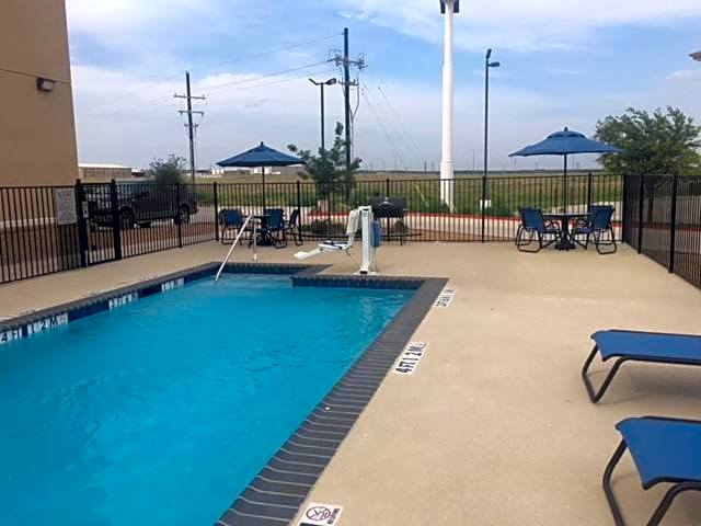 Comfort Inn & Suites Snyder