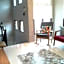SaBi Guest House - Strategic Family -married couples only- Hostel in Prawirotaman