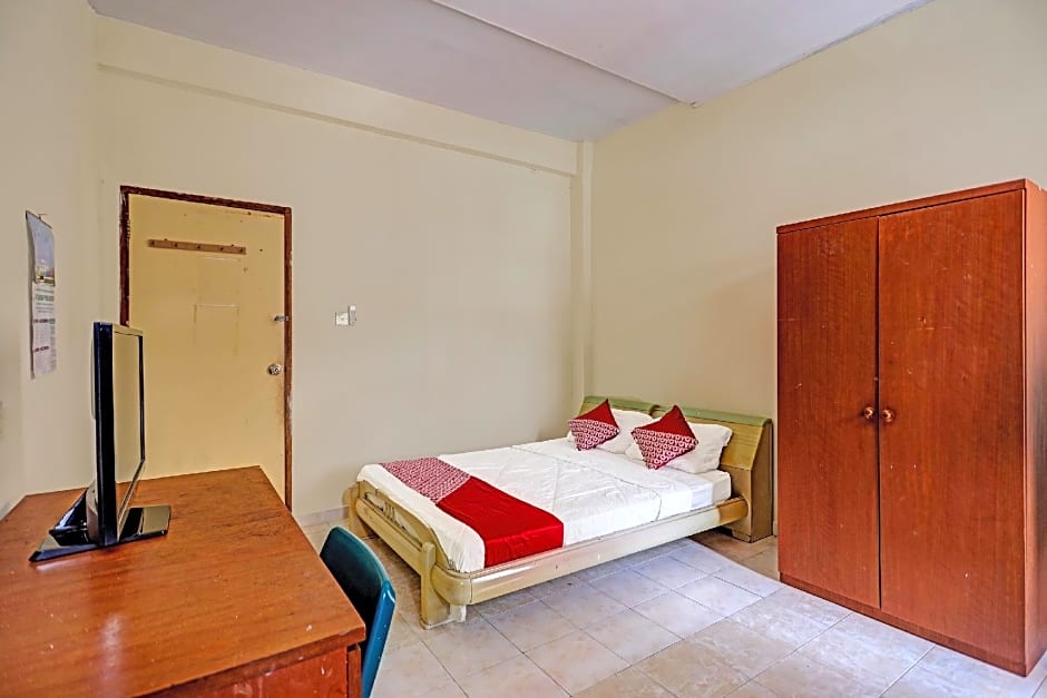 OYO 91636 Kak Dadut Homestay