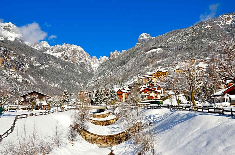 Alledolomiti Boutique Lake Hotel - Adults friendly