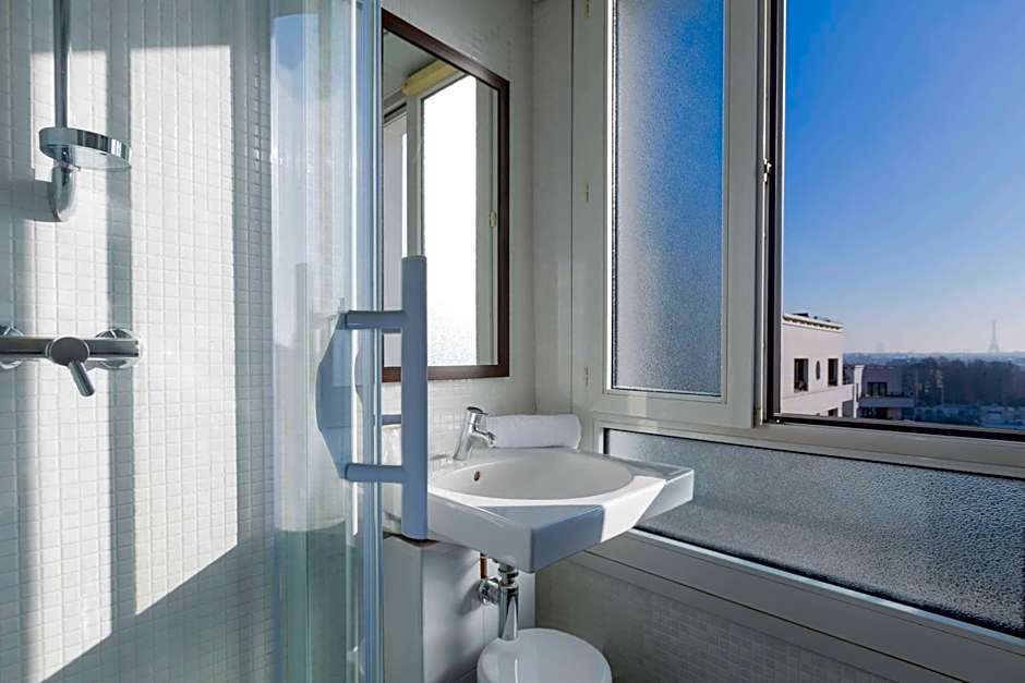 Best Western Rives de Paris La Defense