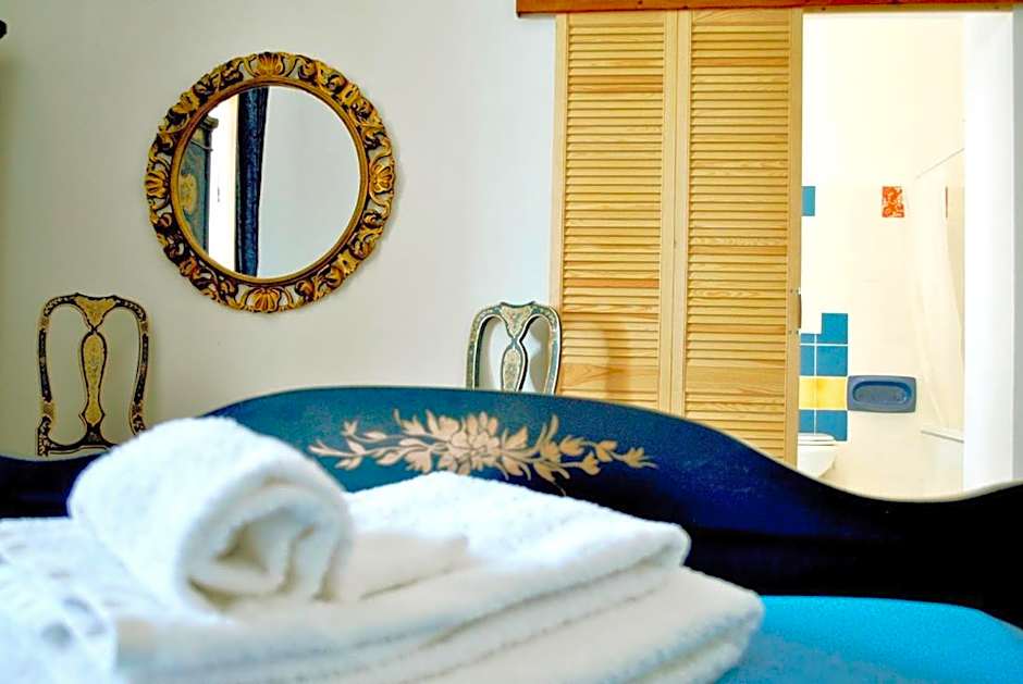 Foto 1 dari 6 — Deluxe 1 Double Bed or 2 Beds, Garden View