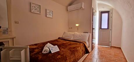 Budget Single Room