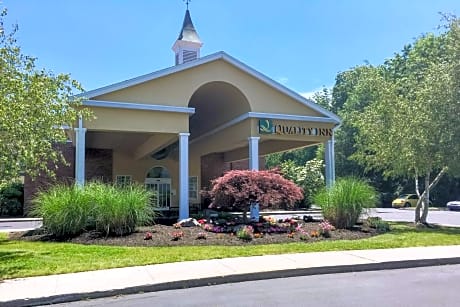 Quality Inn Mystic