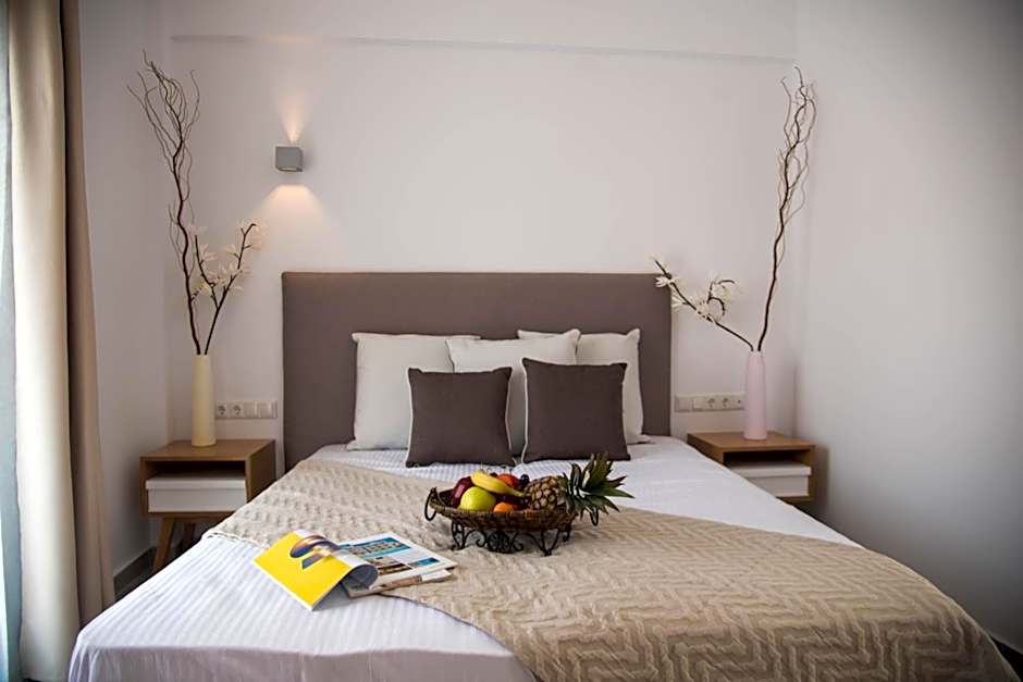 Stavros Beach Hotel