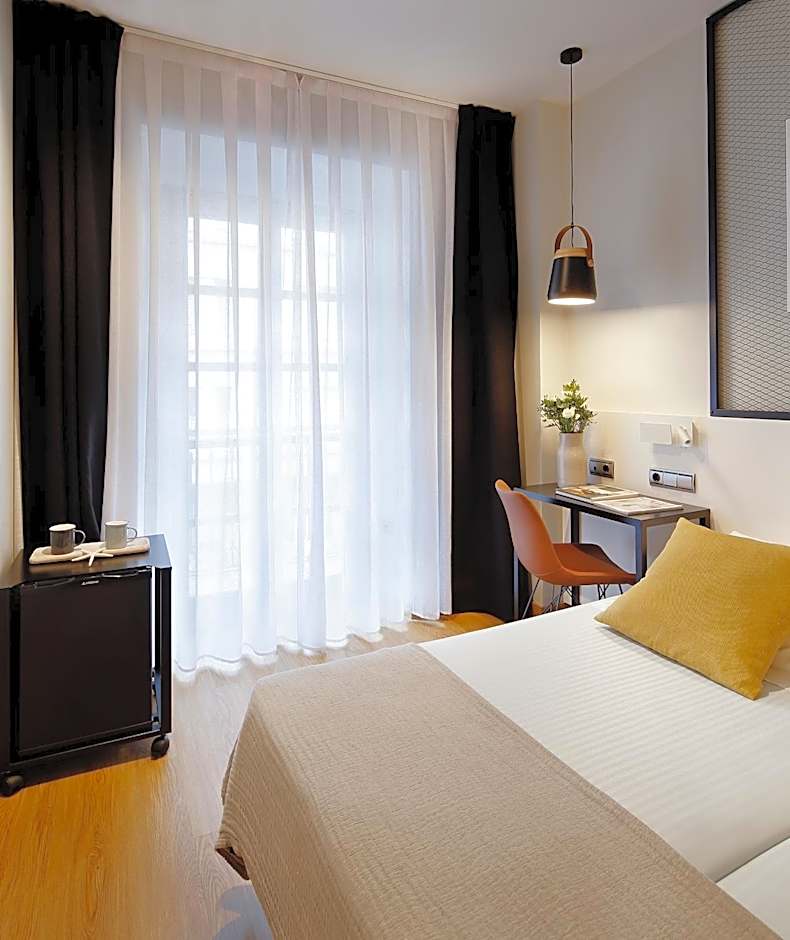 Photo 1 of 43 of Hotel Marqués, Blue Hoteles