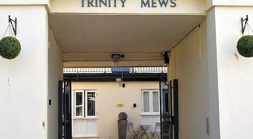 Harbour Retreat Trinity Mews