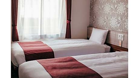 Standard Twin Room - Non-Smoking