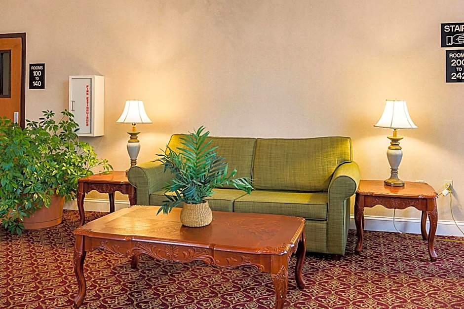 Econo Lodge Andrews Afb