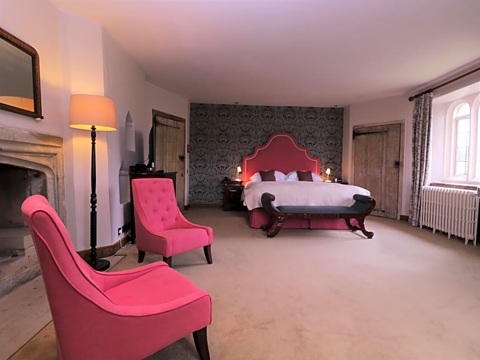 Leeds Castle Maiden's Tower