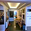 Lux&smart cozy house at the City Center and by the seaside also nearby to the tram stop