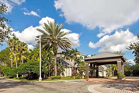 La Quinta Inn & Suites by Wyndham Fort Lauderdale Plantation