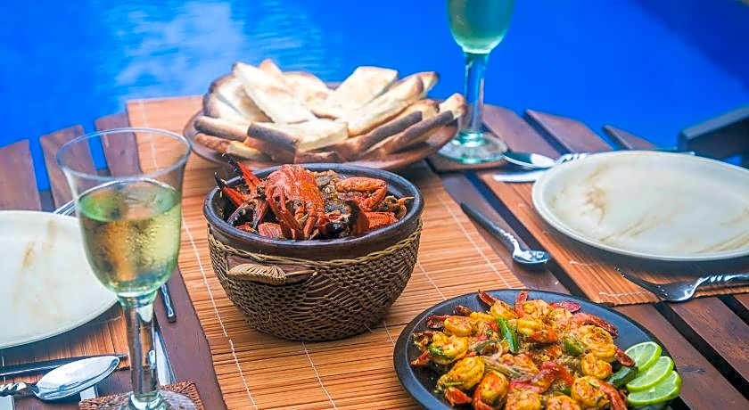 Saffron & Blue Villa