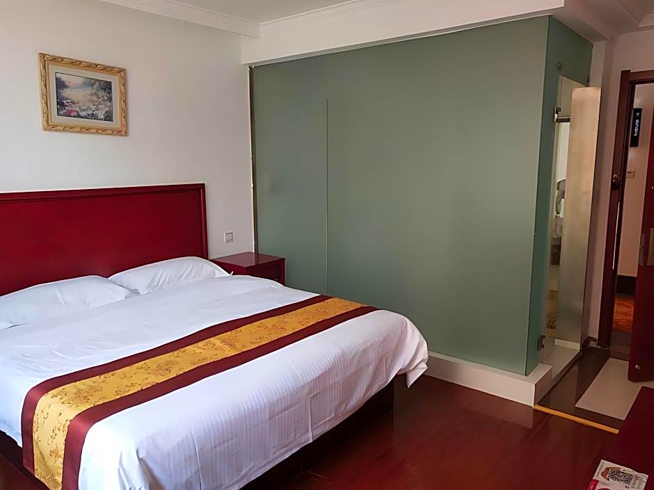 GreenTree Inn Heze Development Zone Guangzhou Road Yuehua Express Hotel