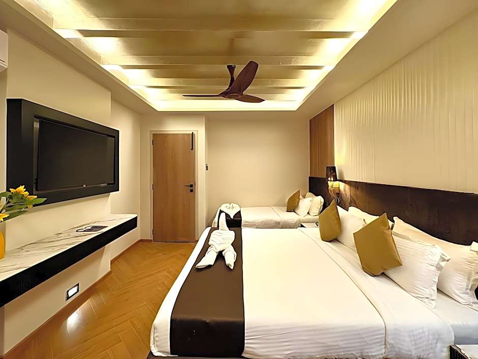 Gulf Hotel Colaba