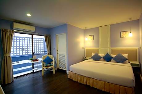 Superior Double Room with City View