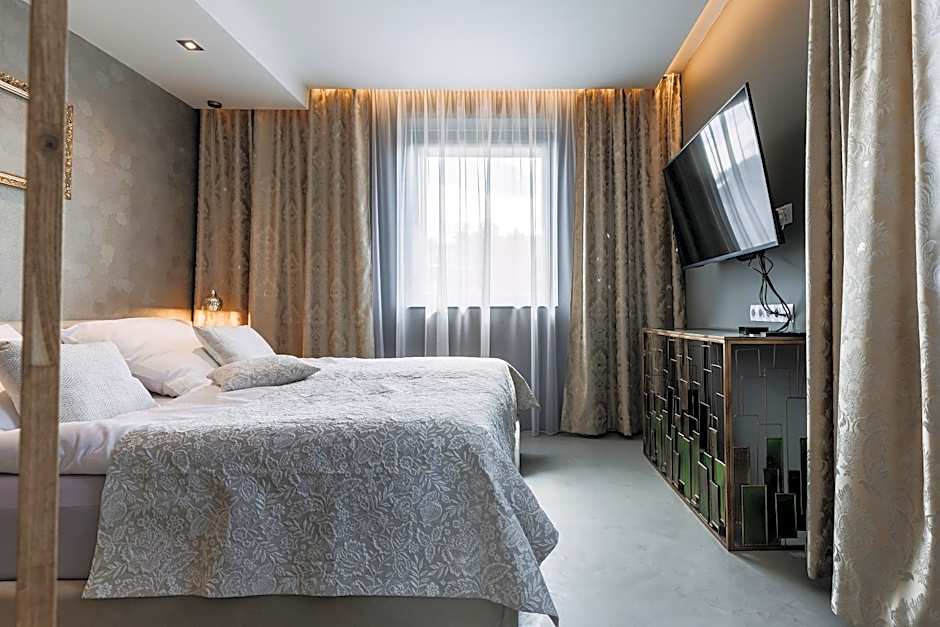 VILLA BRICOLA - Boutique Apartments