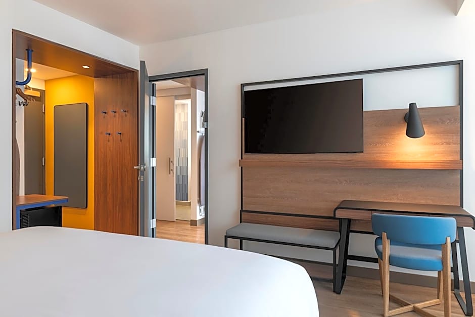 Tru By Hilton Cali Sur