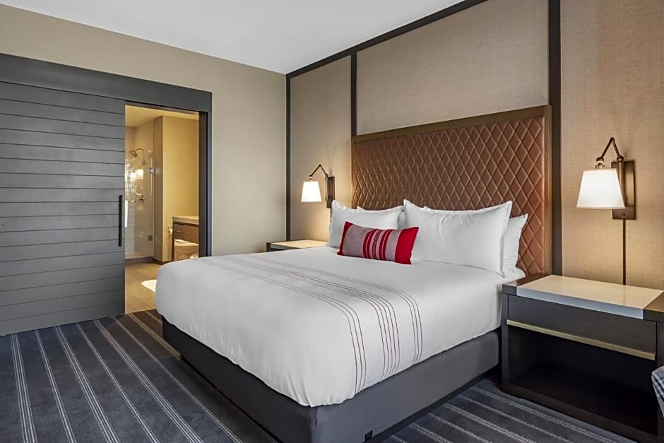 Omni Hotel at The Battery Atlanta
