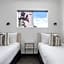 The Mission Belle Motel