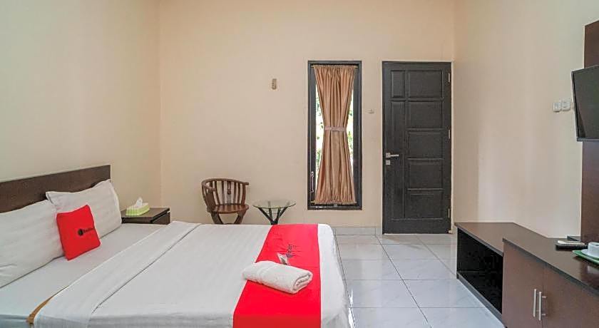 RedDoorz @ Wisma Pangrango