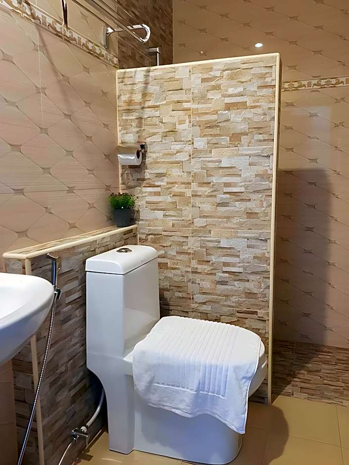 Dongsay Hotel Thakhek