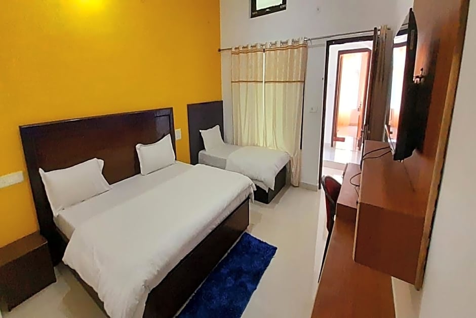 Hotel The Himalaya Orchid , Devidhar Guptkashi