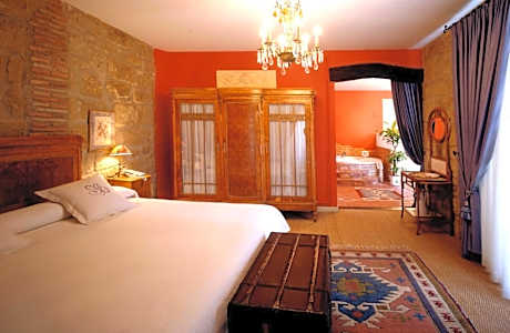 Suite with Spa Bath
