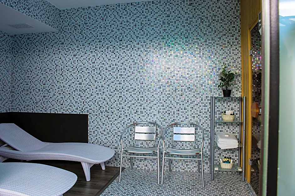 Carat Boutique Hotel