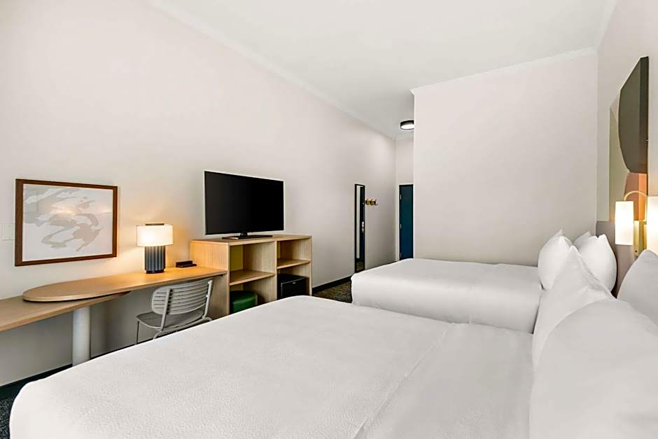 Spark by Hilton Commerce, GA