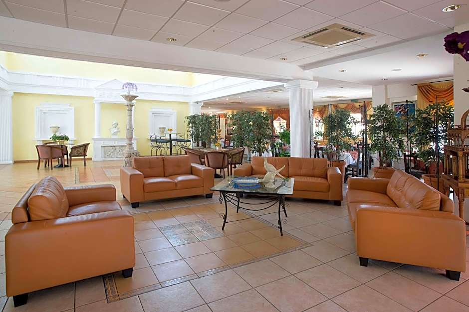 Akamanthea Holiday Village